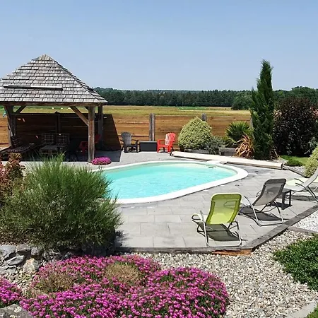 Le Chalet Hautes Pyrenees Holiday home Tuzaguet