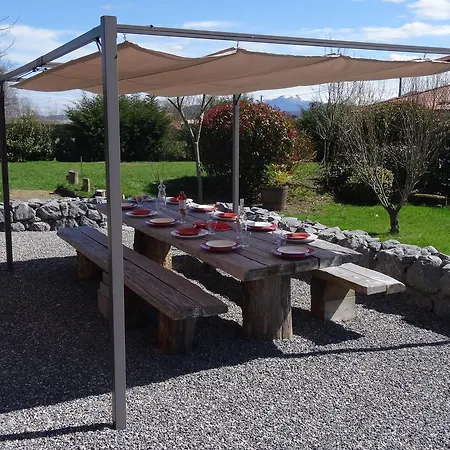 Holiday home Le Chalet Hautes Pyrenees Tuzaguet