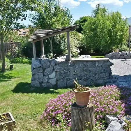 Holiday home Le Chalet Hautes Pyrenees *